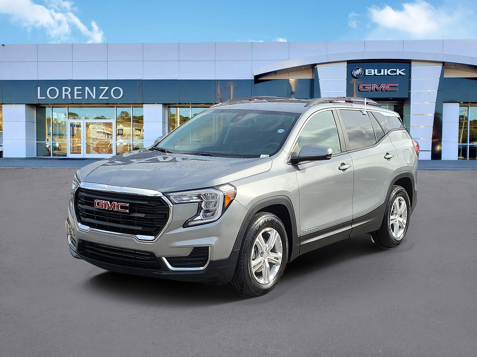 Used 2023 GMC Terrain SLE w/ Driver Convenience Package image 1