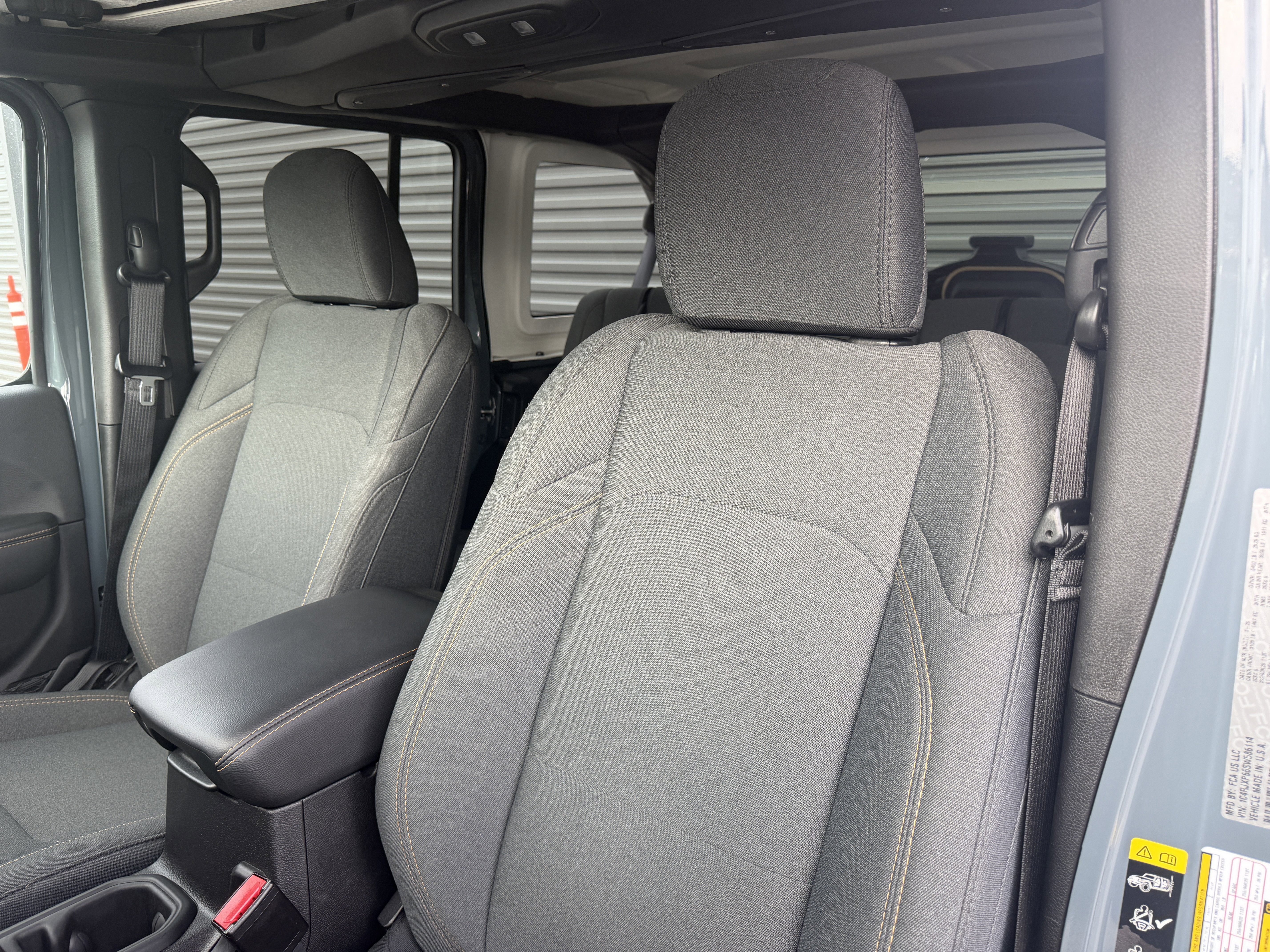 Used 2025 Jeep Wrangler Unlimited Sahara w/ Safety Group image 11