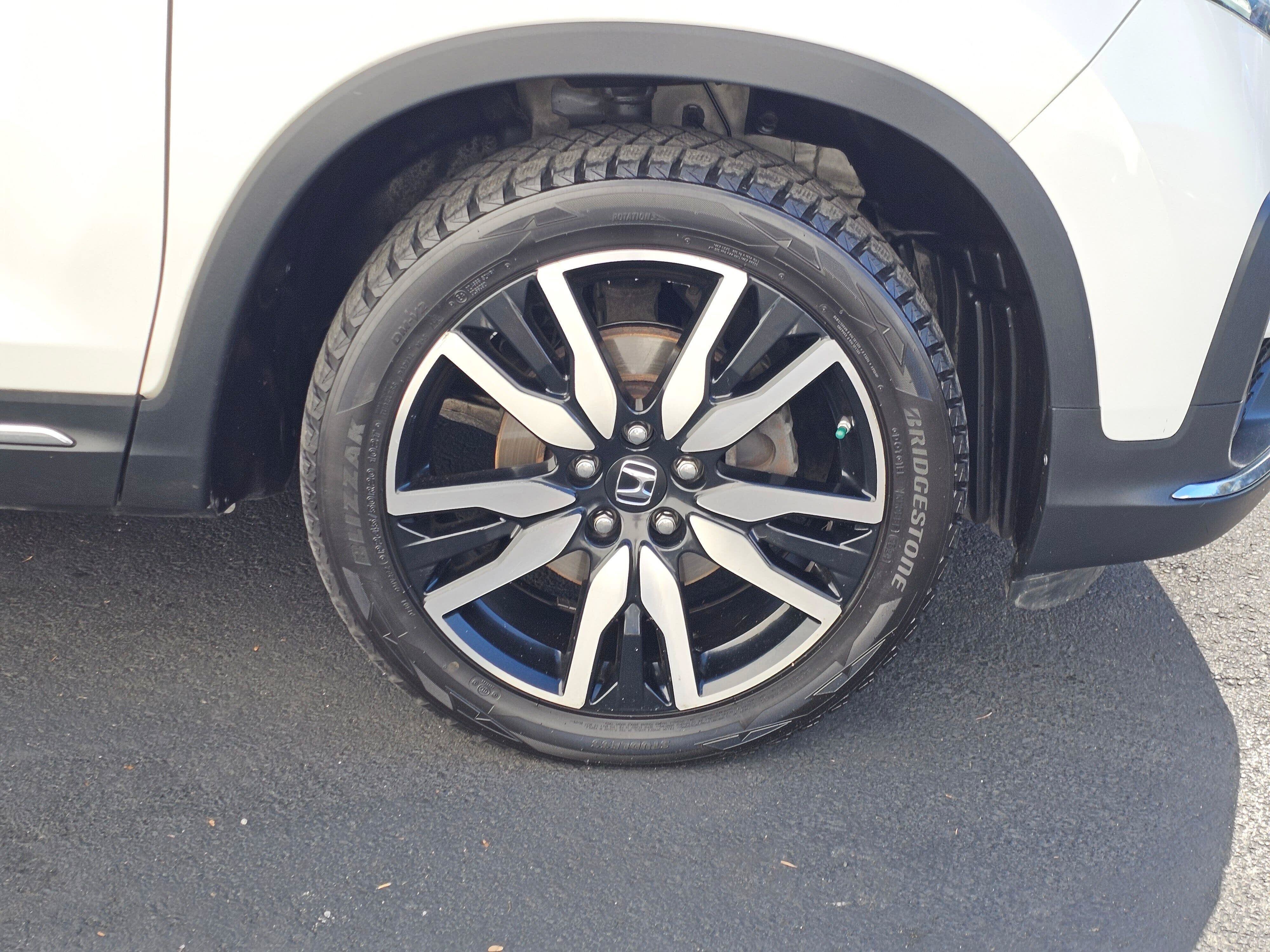 Used 2022 Honda Pilot Elite image 8