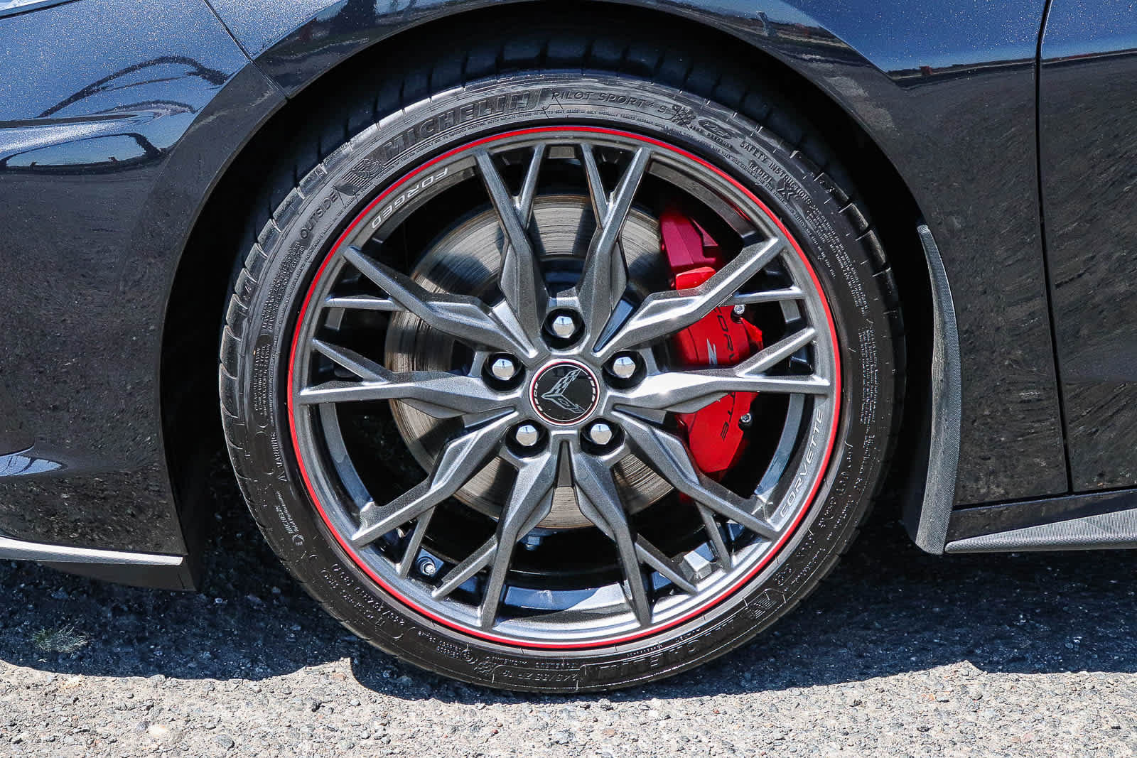 Used 2023 Chevrolet Corvette Stingray Premium Conv w/ Z51 Performance Package RWD image 20