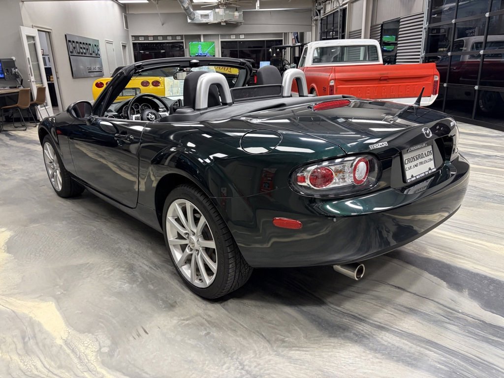 Used 2008 MAZDA MX-5 Miata Touring w/ Suspension Pkg image 28