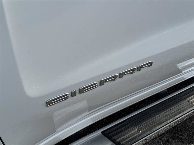 Used 2023 GMC Sierra 1500 SLT w/ SLT Premium Package image 11