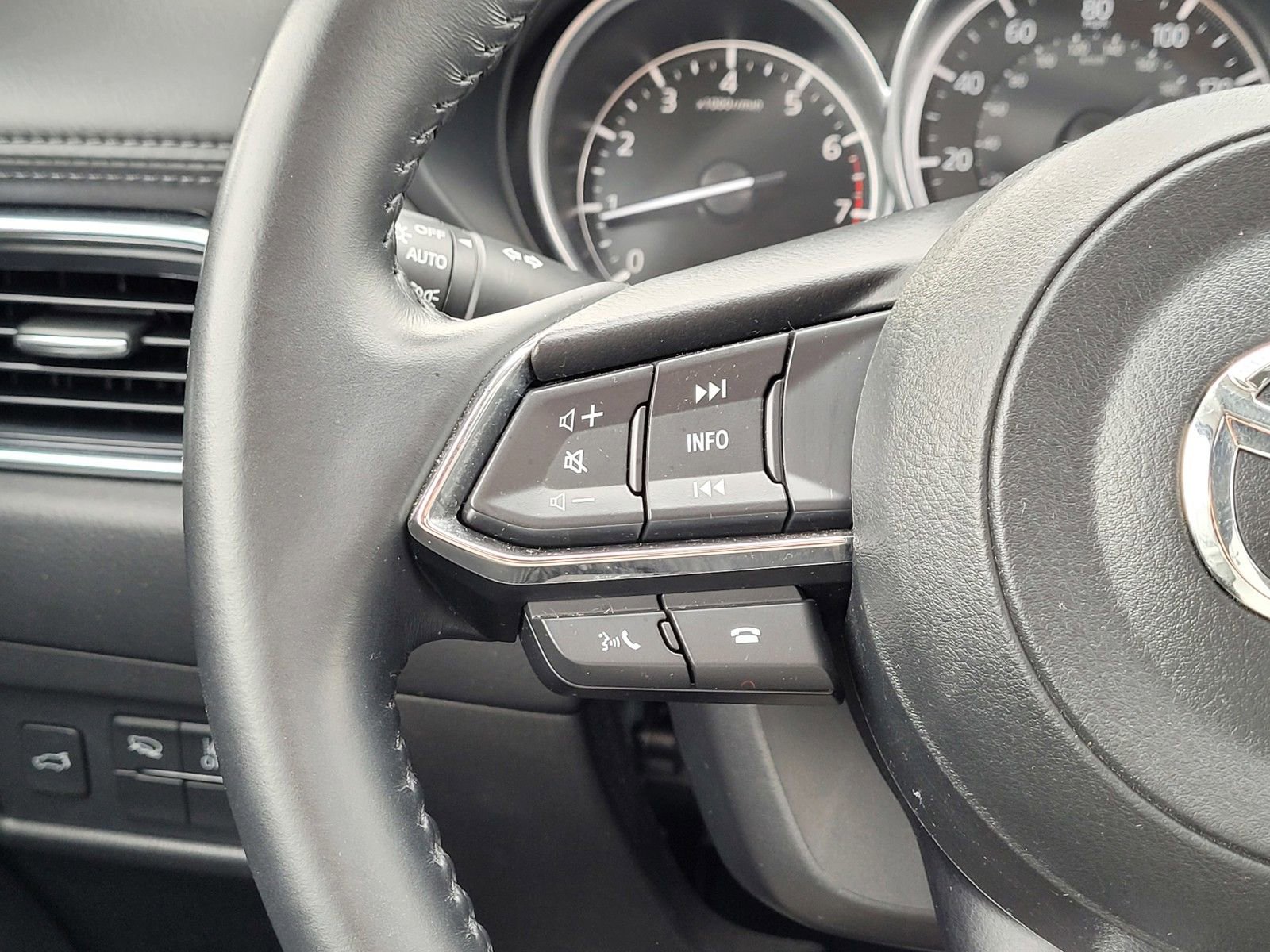 Used 2025 MAZDA CX-5 AWD 2.5 S w/ Preferred Package image 20