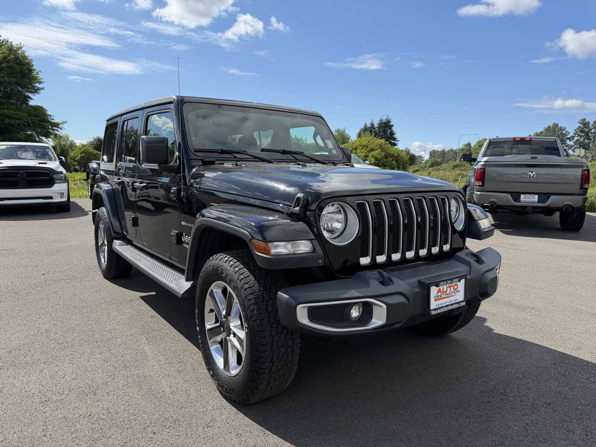 Used 2020 Jeep Wrangler Unlimited Sahara AWD/4WD image 2