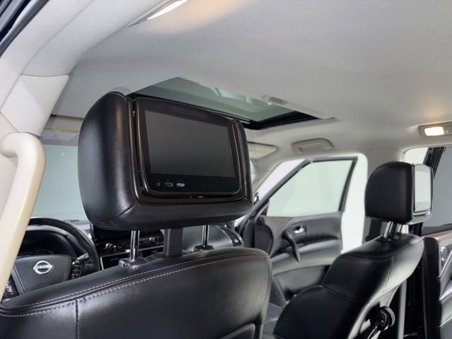 Used 2021 Nissan Armada Platinum w/ Captain's Chairs Package image 28