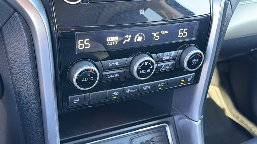 Used 2022 Subaru Ascent Limited w/ Technology Package image 14