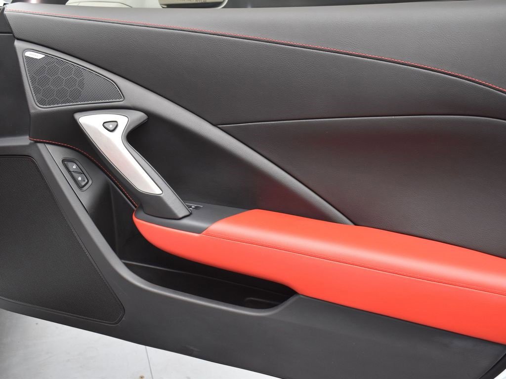 Used 2017 Chevrolet Corvette Stingray Coupe image 26