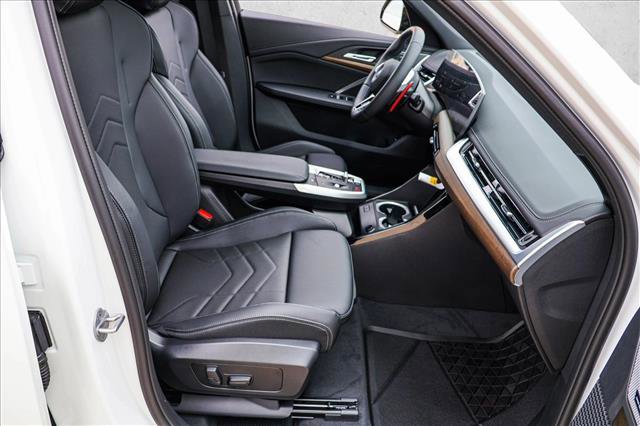 New 2026 BMW X1 M35i w/ Technology Package AWD/4WD image 24