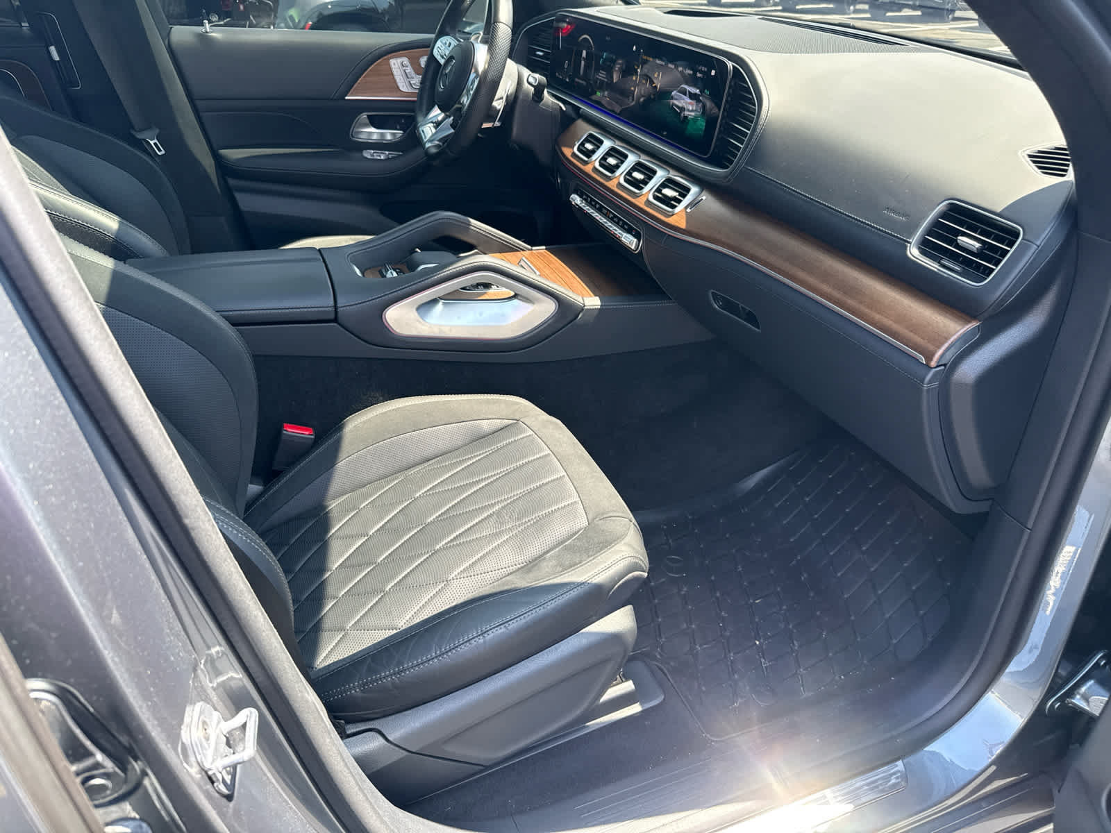 Used 2023 Mercedes-Benz GLE 63 AMG S image 7
