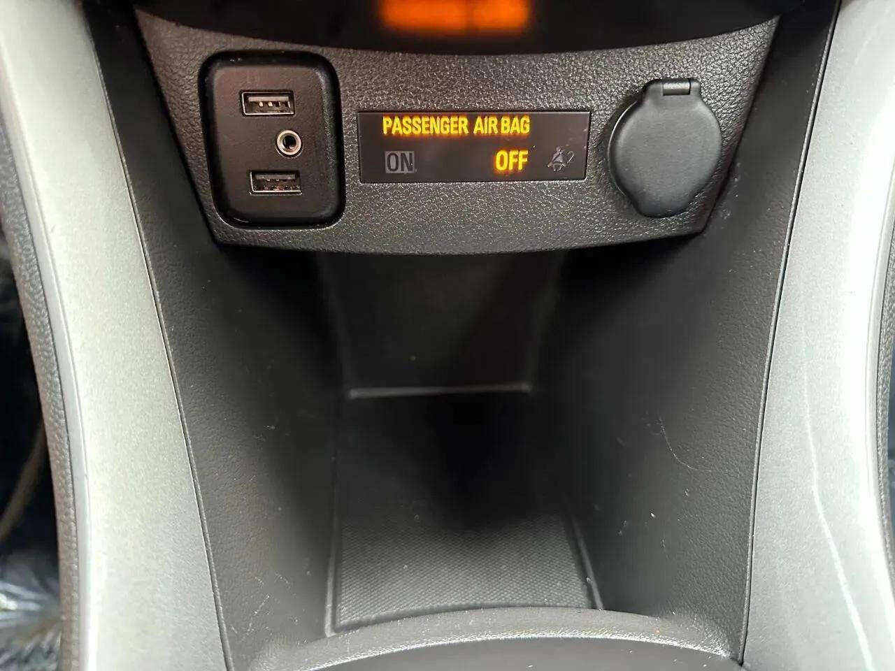 Used 2020 Chevrolet Trax LS image 30