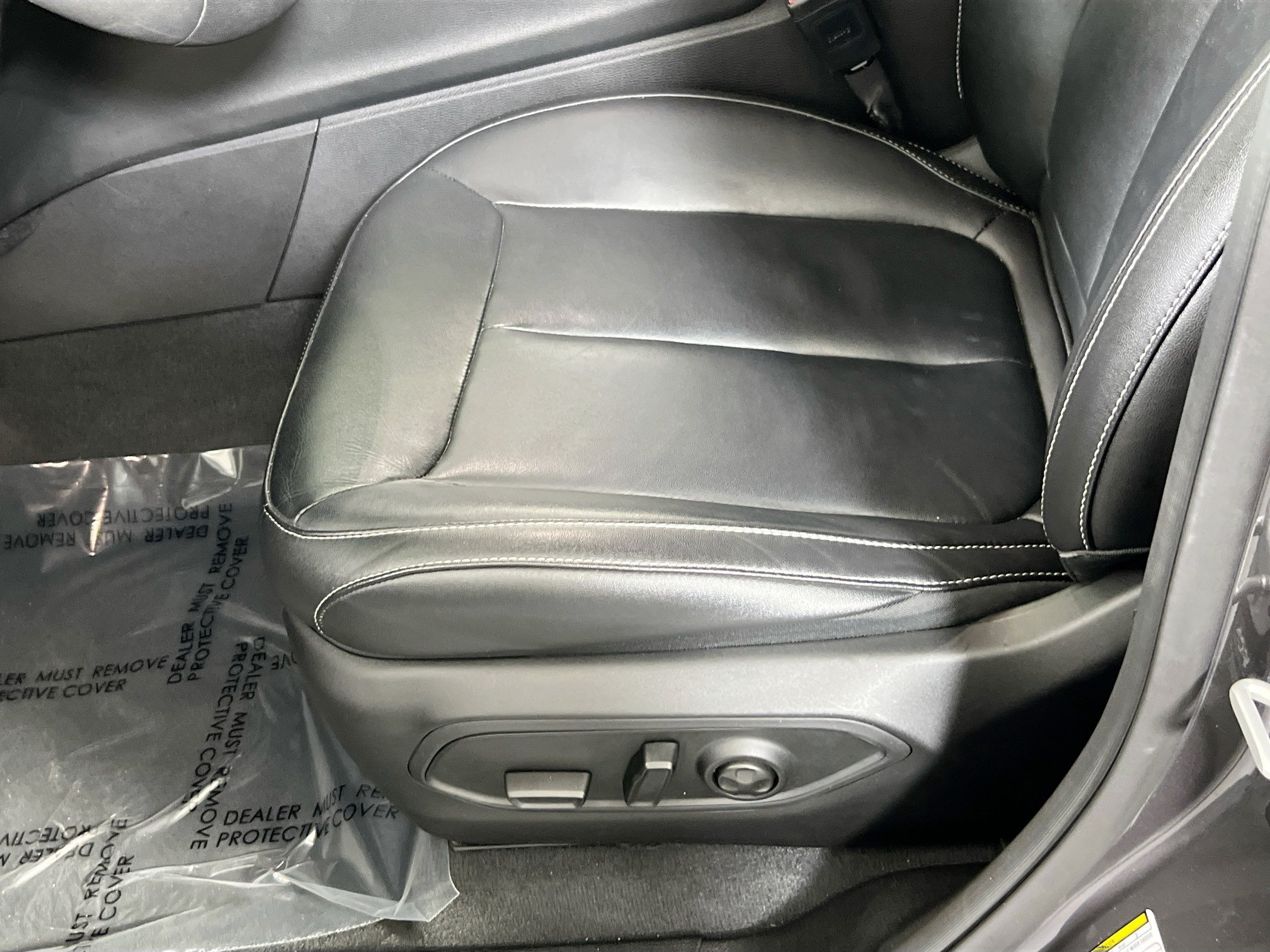 Used 2023 Jeep Grand Cherokee Limited AWD/4WD image 19
