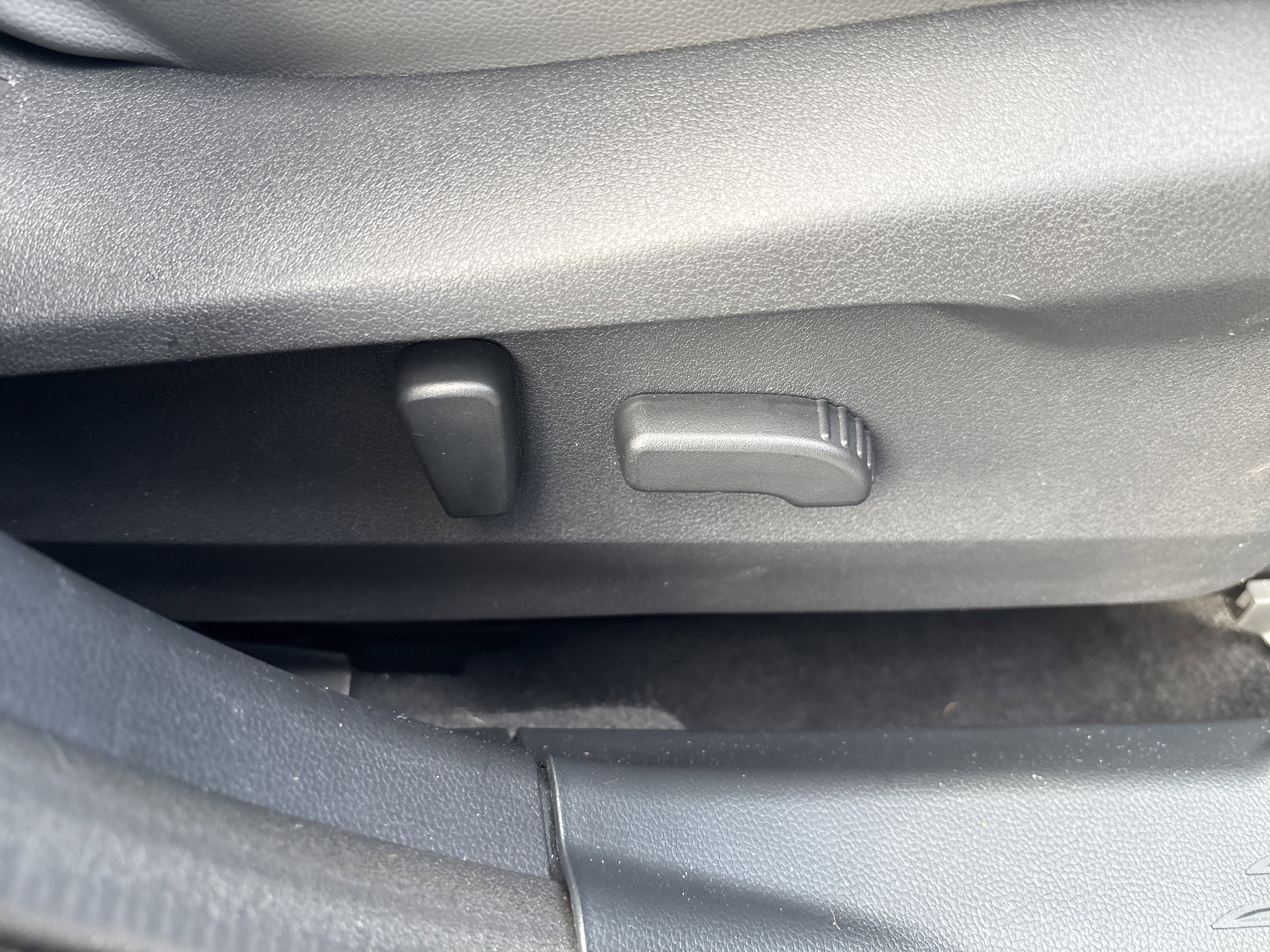 Used 2024 Subaru Legacy Limited image 6