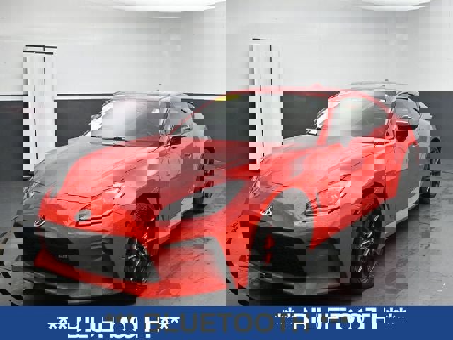 Used 2025 Toyota GR86 Premium w/ Performance Package RWD image 5