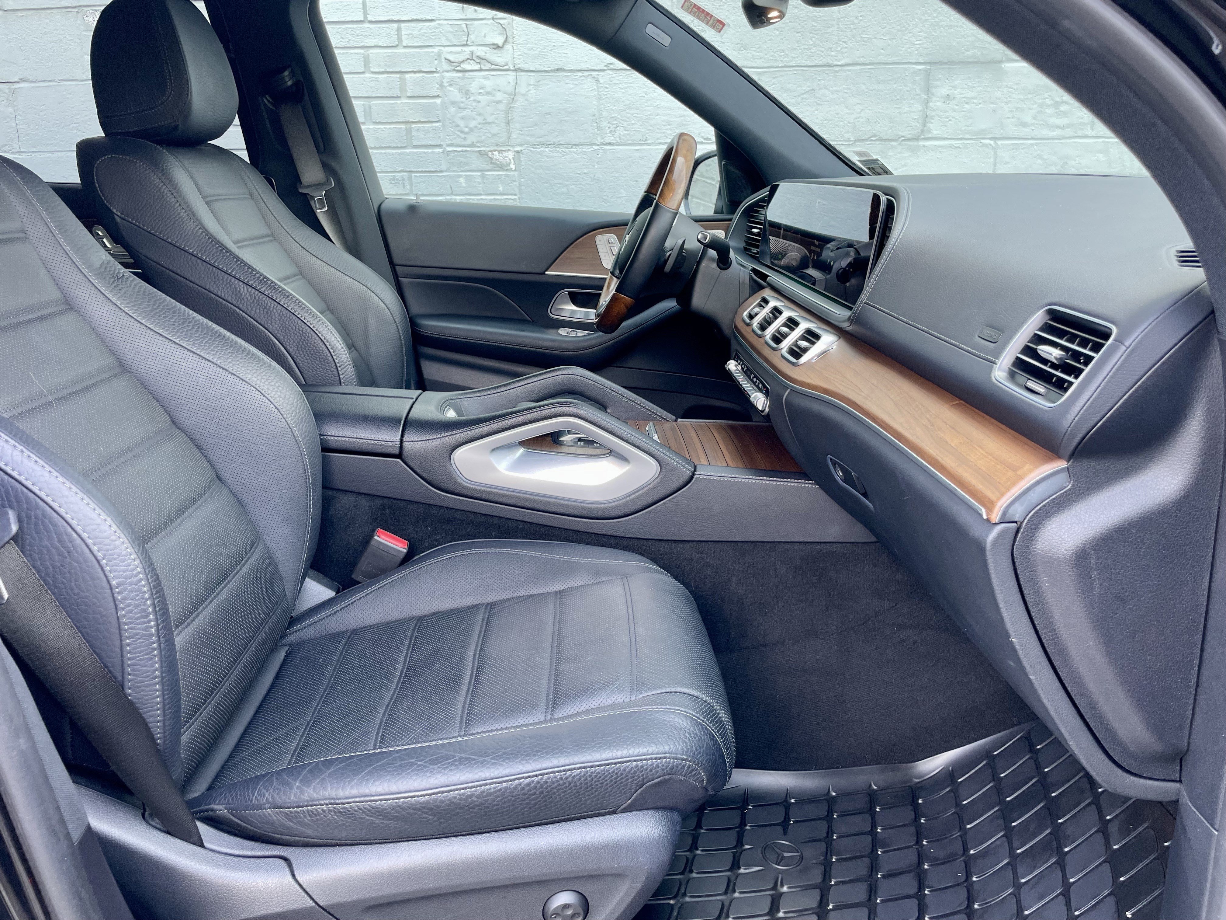 Used 2022 Mercedes-Benz GLS 450 4MATIC image 15