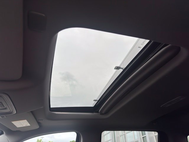 Certified 2024 Chevrolet Silverado 1500 RST w/ Convenience Package II AWD/4WD image 7