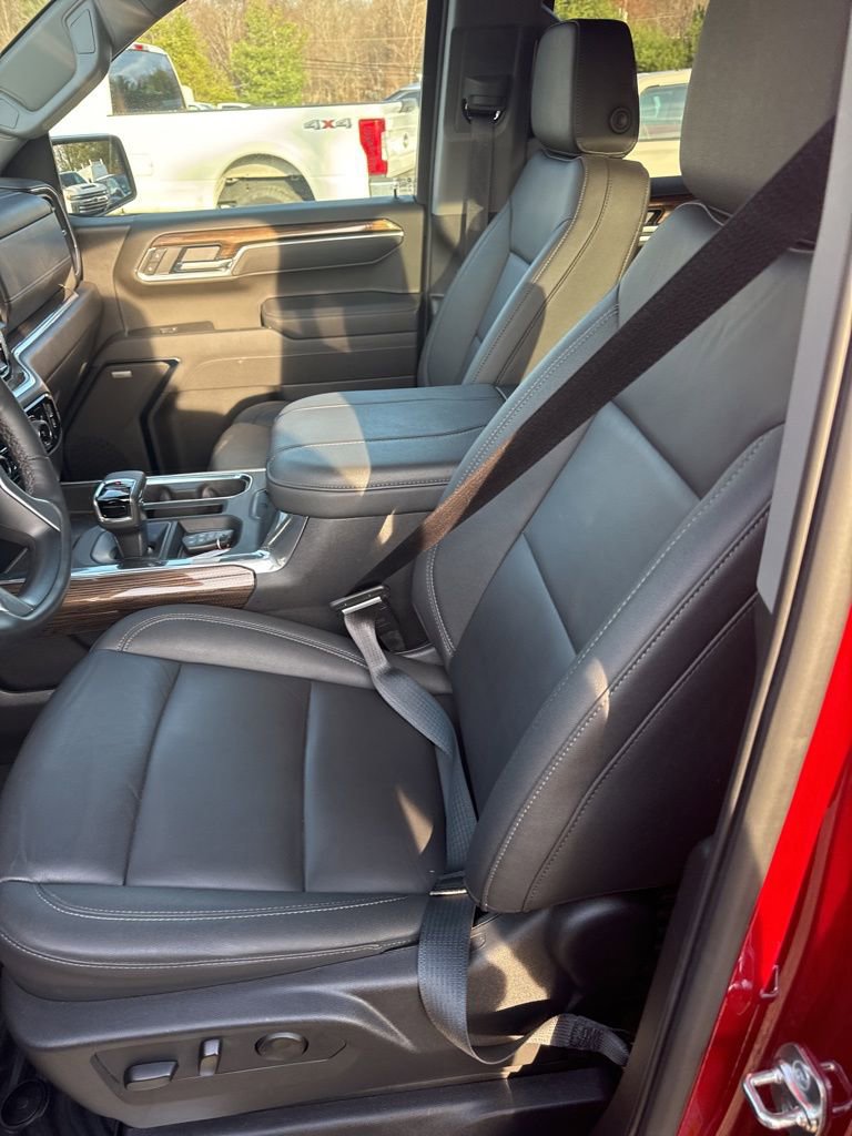 Used 2025 Chevrolet Silverado 1500 RST image 21