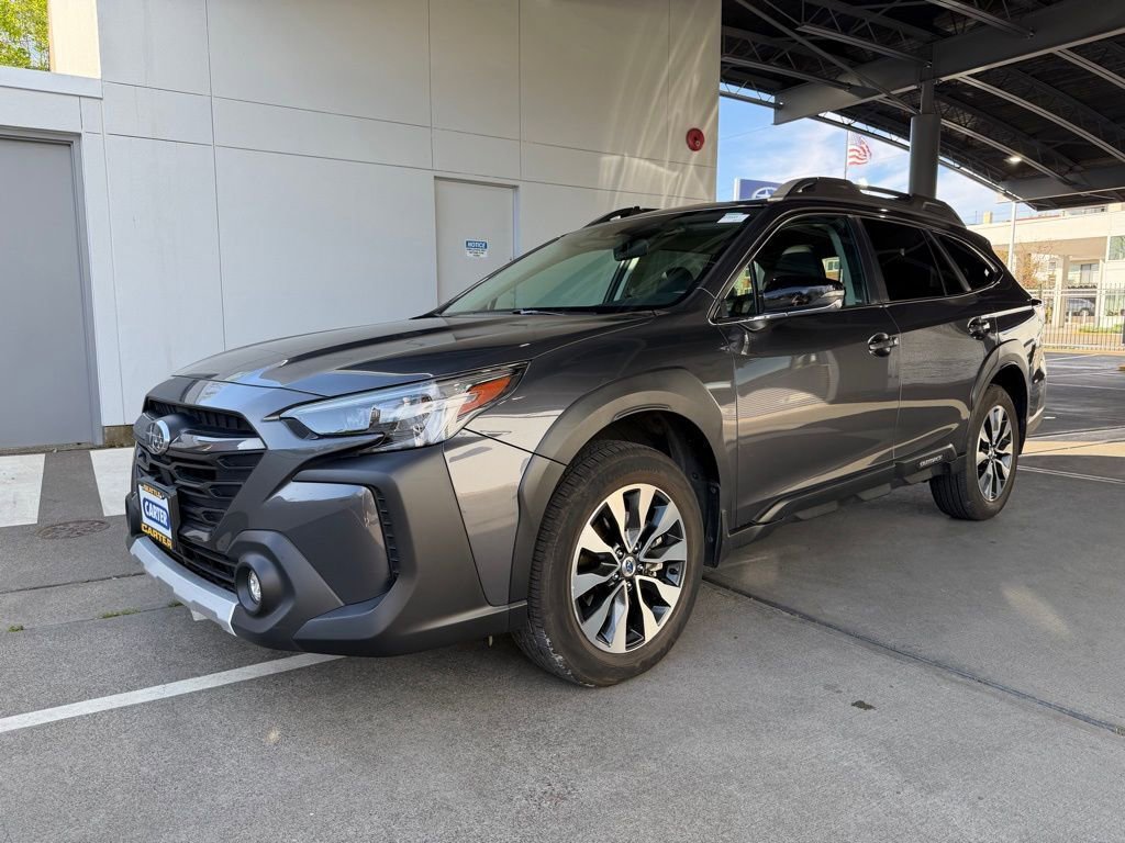 Used 2023 Subaru Outback Limited AWD/4WD image 3
