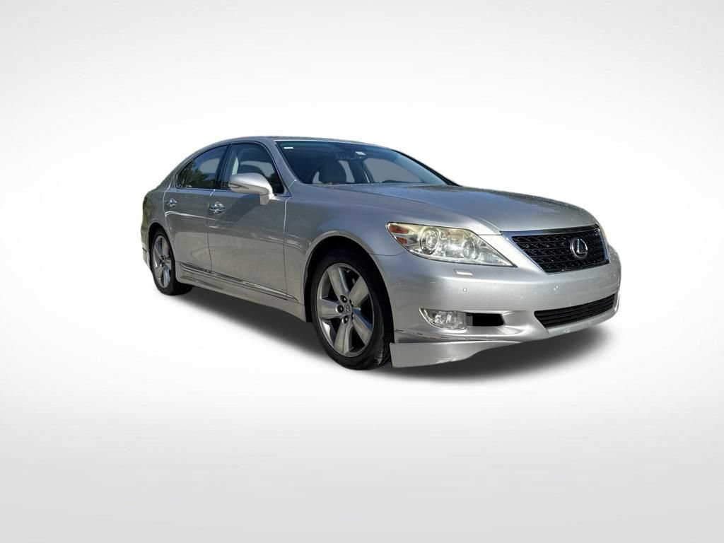 Used 2010 Lexus LS 460 RWD image 2