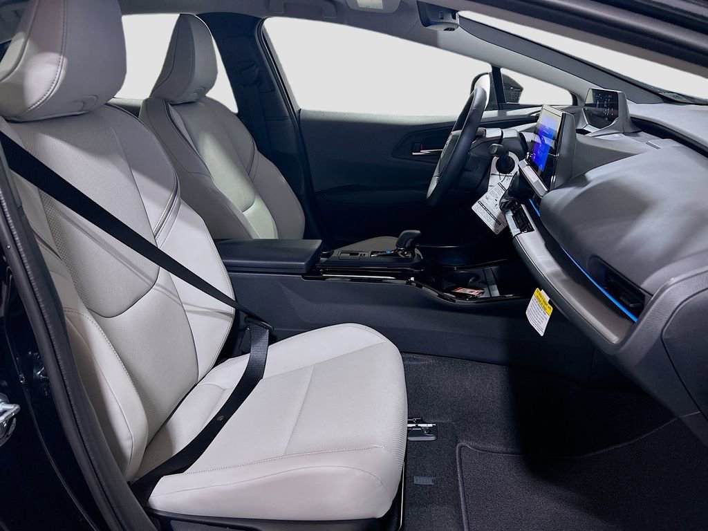 New 2026 Toyota Prius XLE FWD image 24