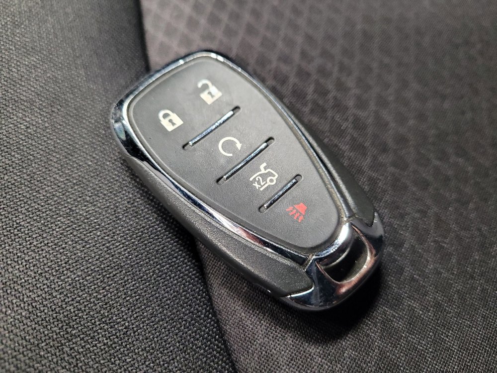 Used 2020 Chevrolet Malibu LT image 32