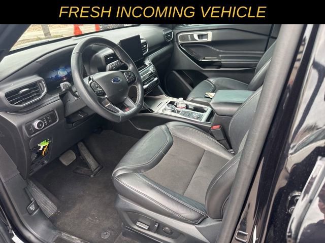 Used 2023 Ford Explorer ST AWD/4WD image 11