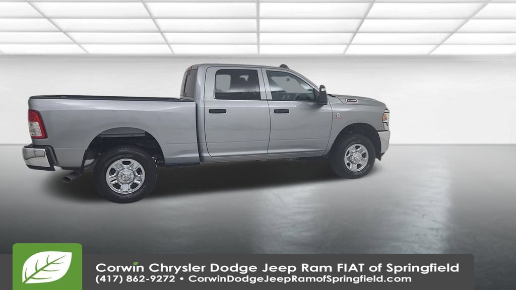 Used 2024 RAM 2500 Tradesman w/ Chrome Appearance Group image 16
