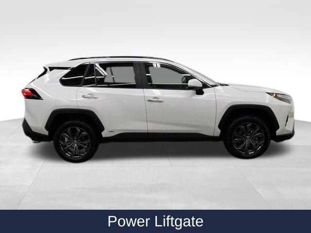 Used 2022 Toyota RAV4 Limited image 11