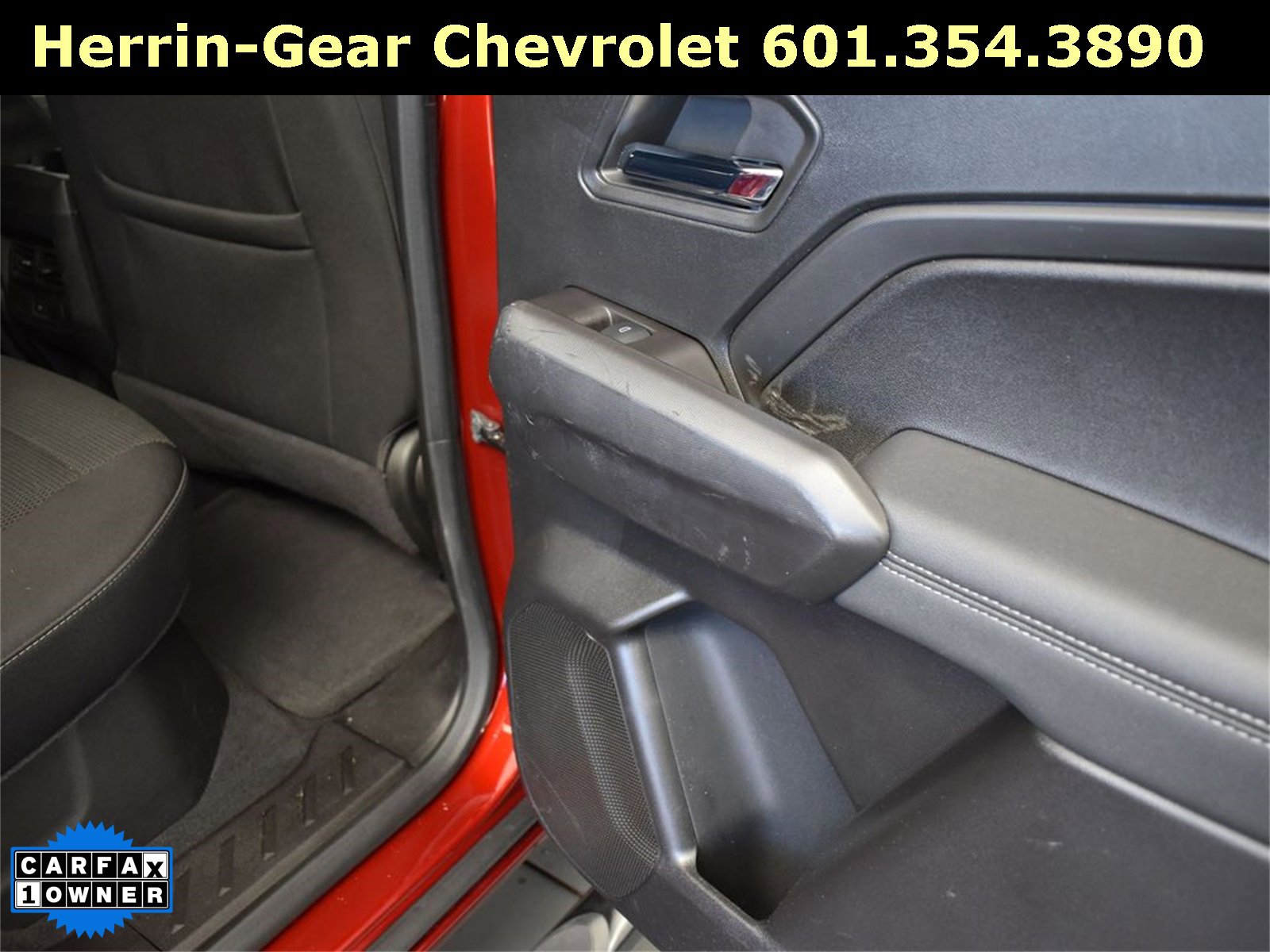 Used 2024 Chevrolet Colorado LT w/ LT Convenience Package II image 21