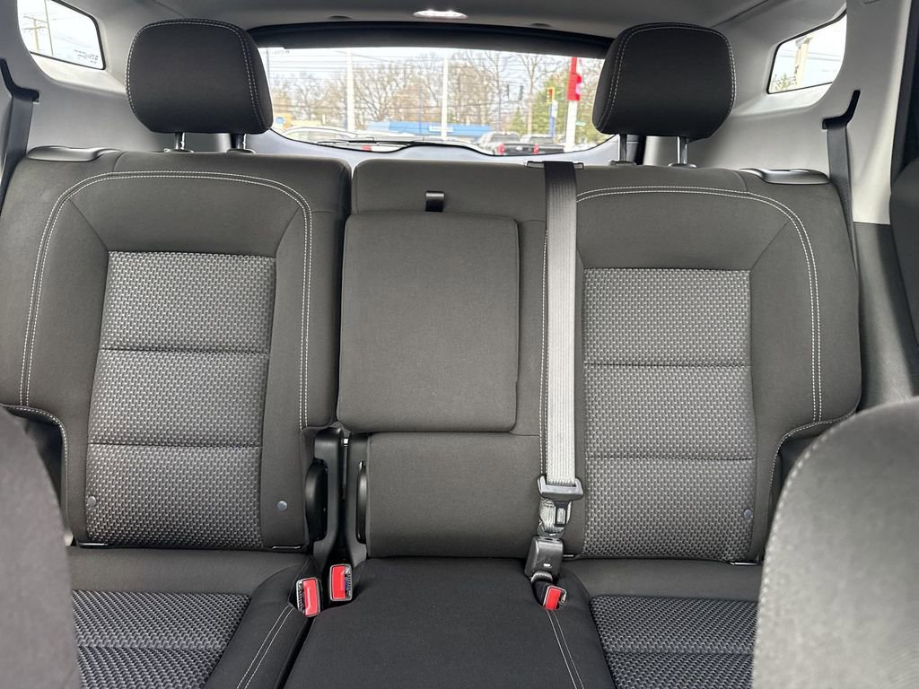 Certified 2024 GMC Terrain SLE w/ Driver Convenience Package image 13