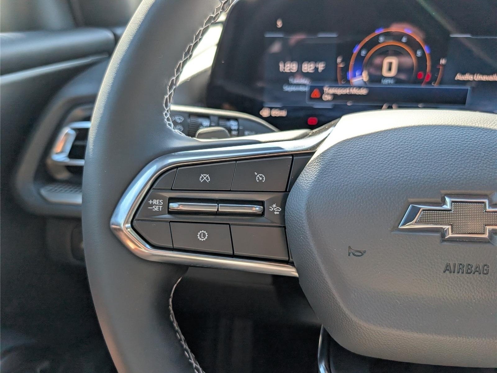 New 2027 Chevrolet Traverse LT w/ Midnight/Sport Edition FWD image 20