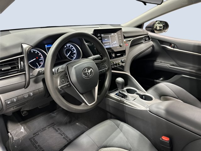 Used 2021 Toyota Camry LE w/ Carpet Mat Package (TMS) FWD image 13