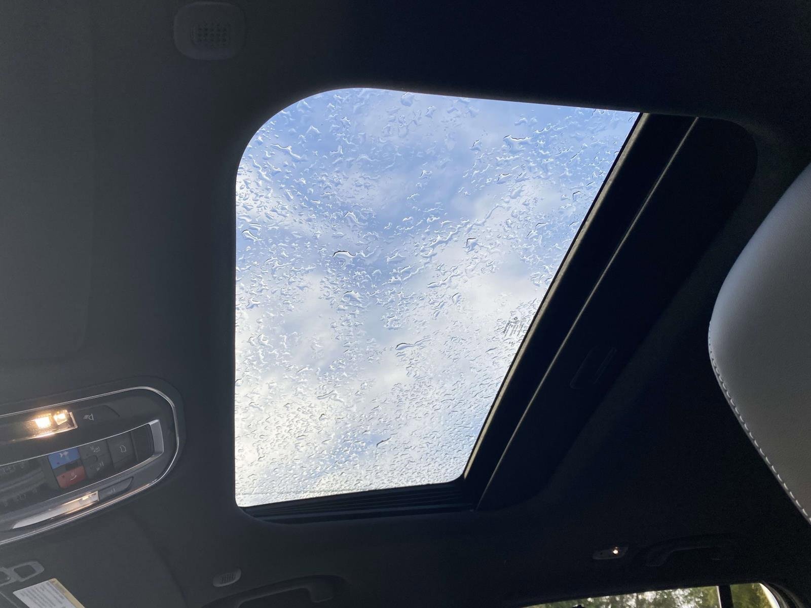 New 2025 Jeep Grand Cherokee Laredo image 18