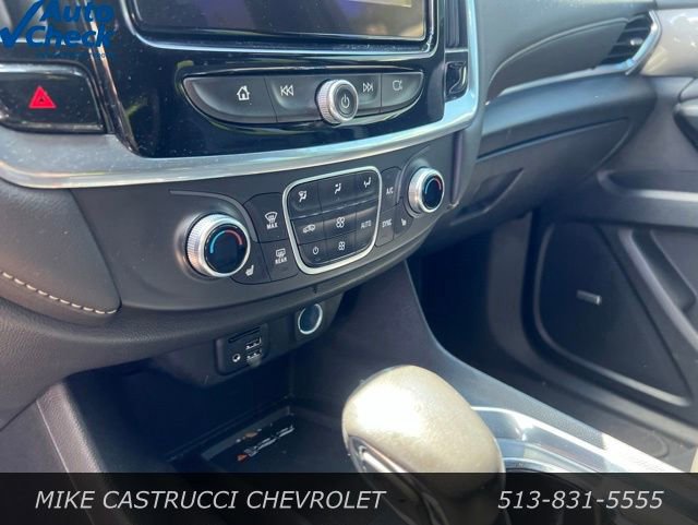 Used 2022 Chevrolet Traverse LT w/ LT Premium Package AWD/4WD image 9
