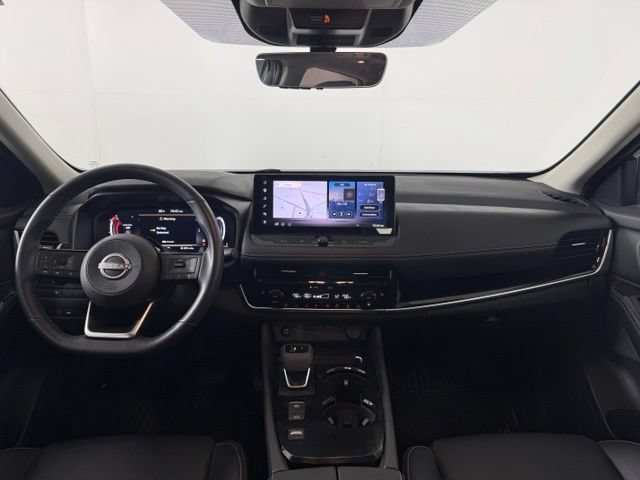 Used 2024 Nissan Rogue SL w/ SL Premium Package FWD image 19