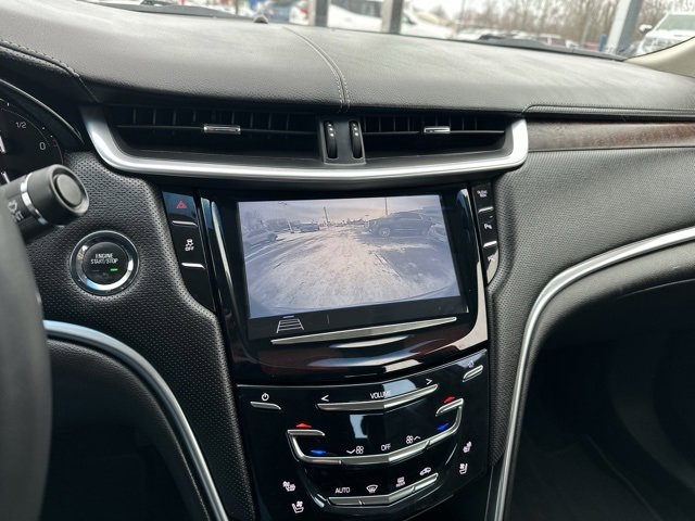 Used 2019 Cadillac XTS Luxury image 25