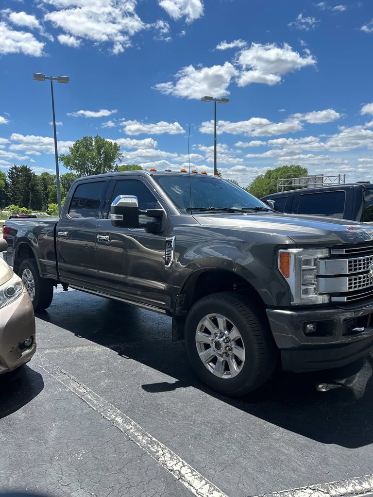 Certified 2017 Ford F250 Platinum w/ Platinum Ultimate Package AWD/4WD image 6