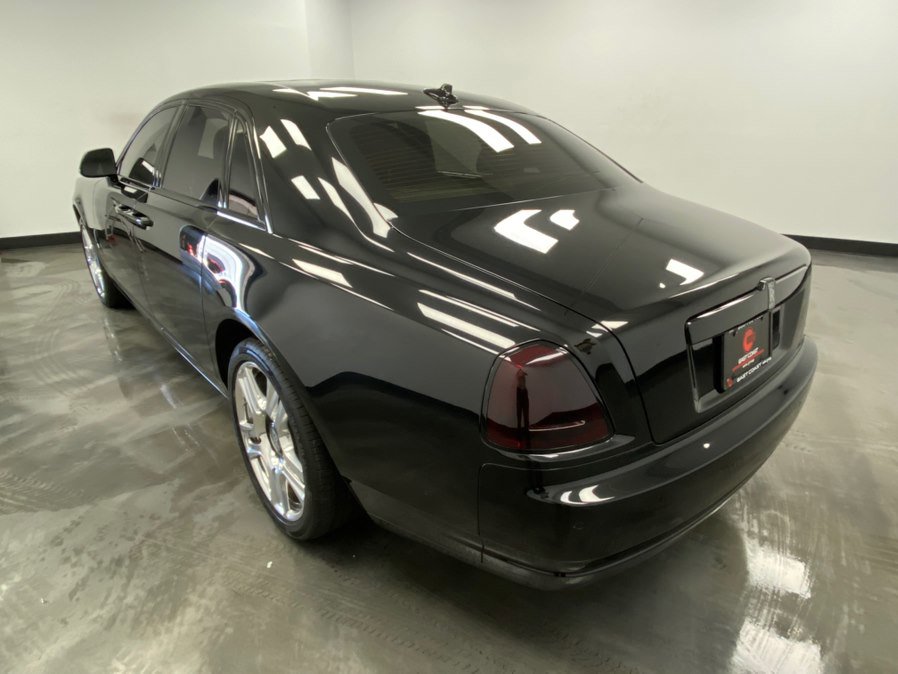 Used 2015 Rolls-Royce Ghost image 4