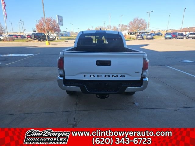 Used 2023 Toyota Tacoma TRD Off-Road image 7