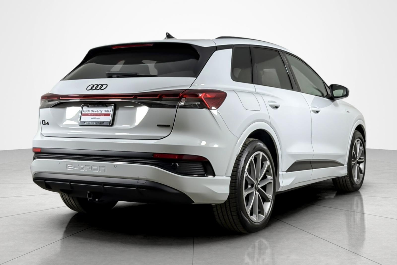 New 2026 Audi Q4 e-tron Premium AWD/4WD image 6