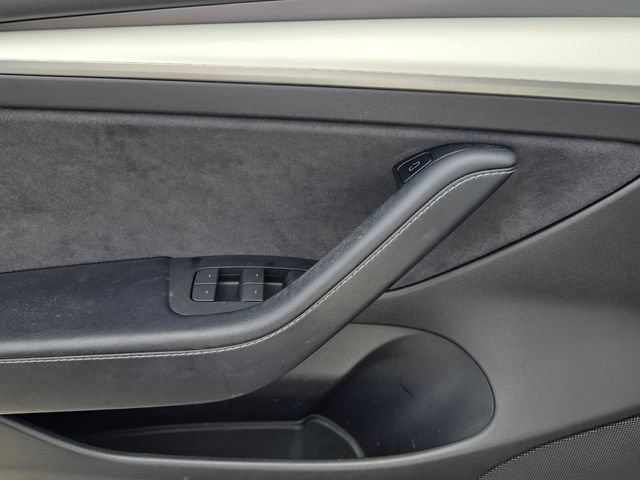 Used 2023 Tesla Model 3 Performance AWD/4WD image 23