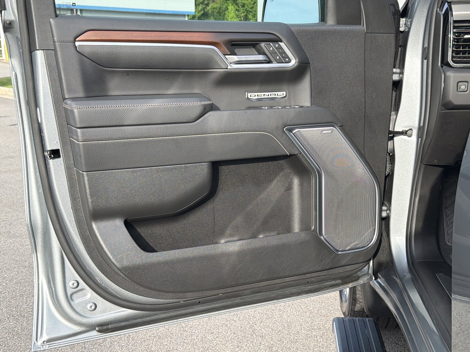 Used 2026 GMC Sierra 1500 Denali AWD/4WD image 16
