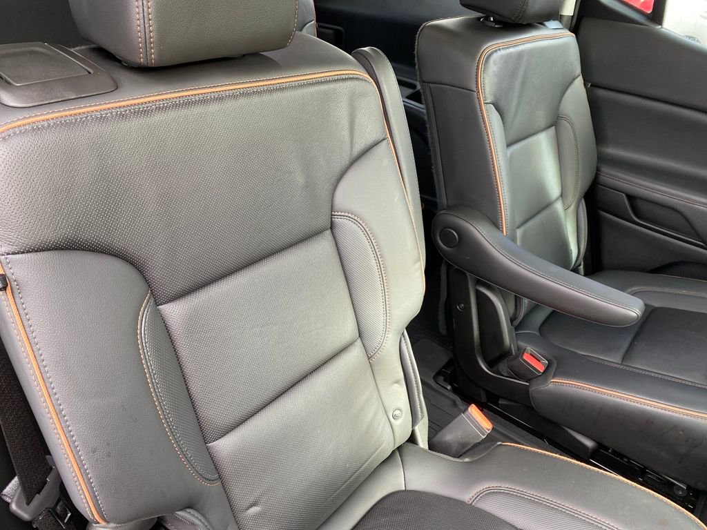 Used 2023 GMC Acadia AT4 w/ Technology Package image 35