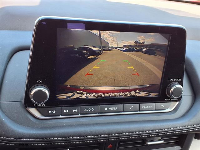 Used 2023 Nissan Rogue SV FWD image 6