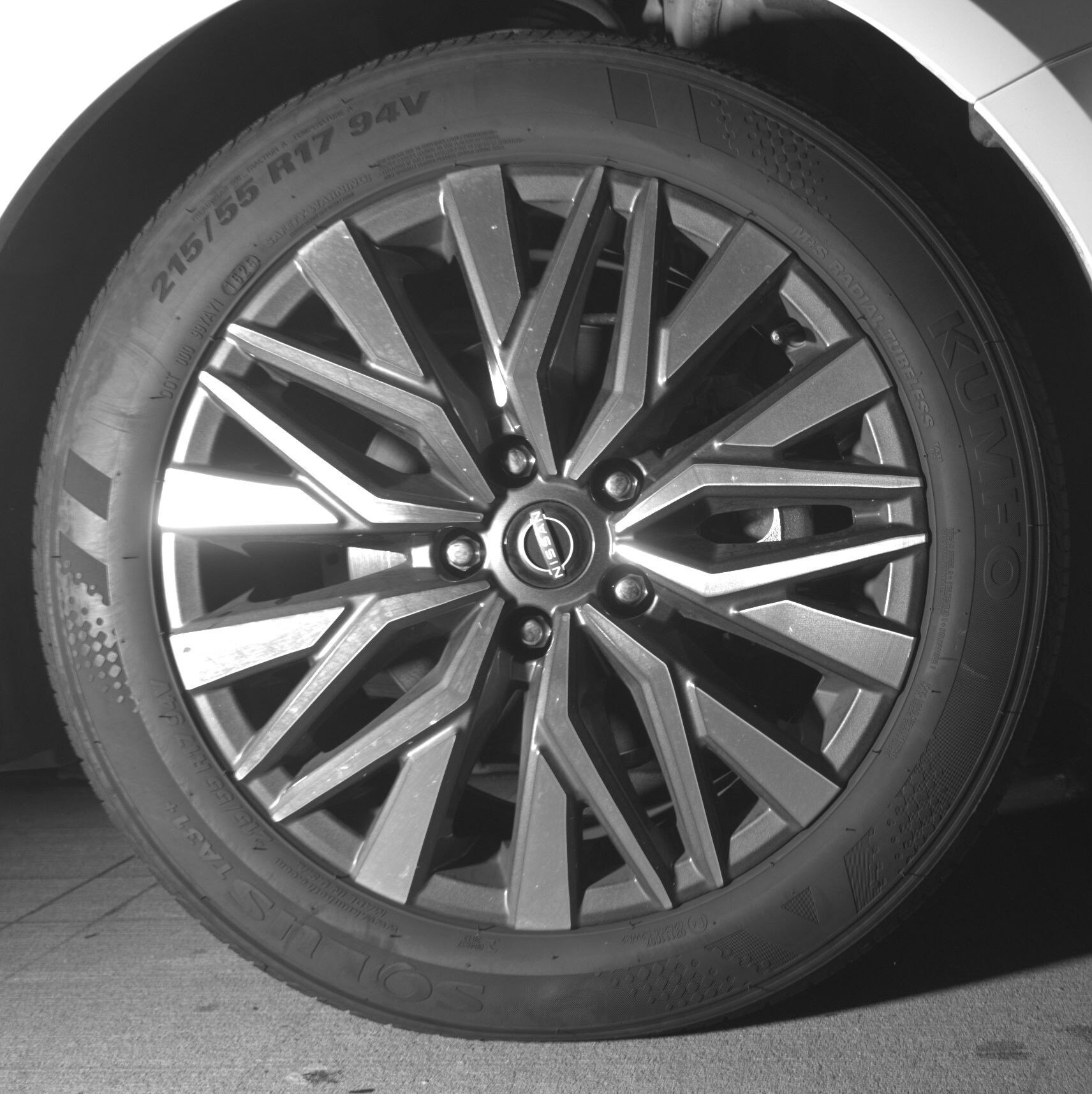 Used 2025 Nissan Altima 2.5 SV FWD image 10