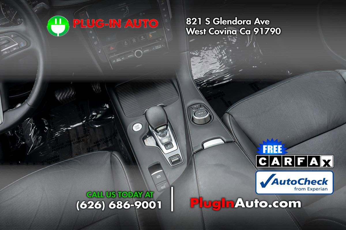Used 2022 INFINITI QX50 Luxe w/ Appearance Package FWD image 17