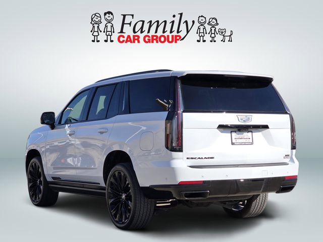 Used 2026 Cadillac Escalade Platinum Sport w/ LPO, ONYX Package image 3