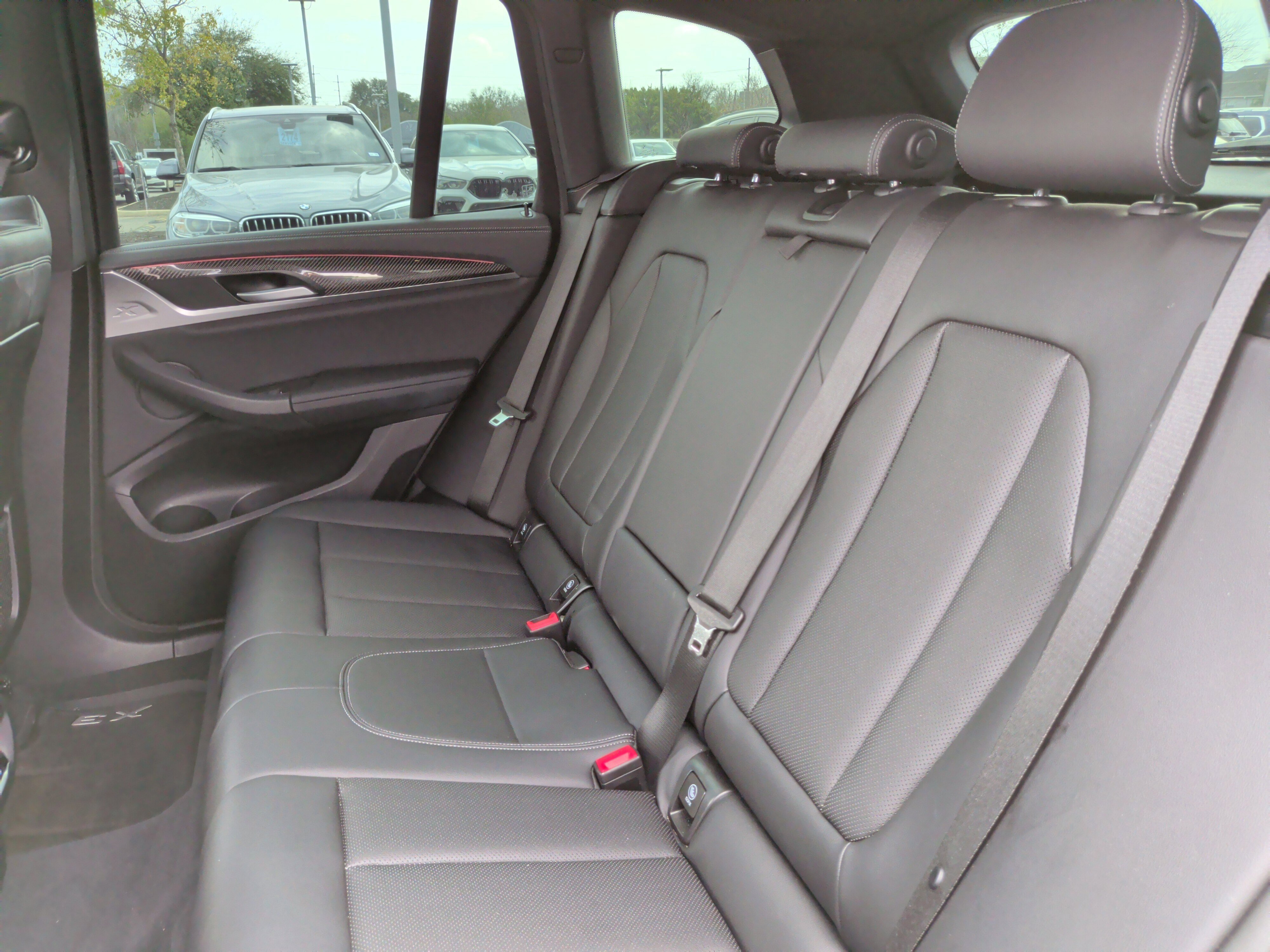 Used 2024 BMW X3 M40i w/ Premium Package image 37