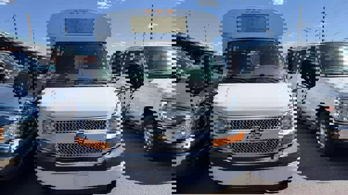 Used 2012 Chevrolet Express 3500 w/ School Bus Package image 49