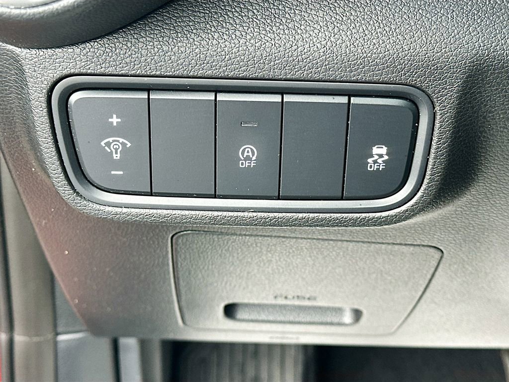 Certified 2022 Kia Soul LX image 10