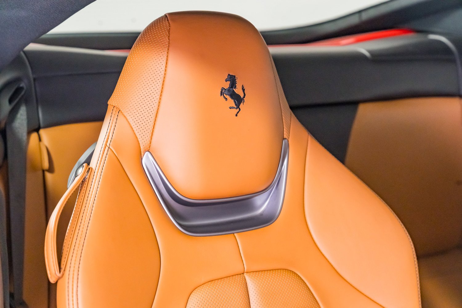 Used 2020 Ferrari Portofino image 40